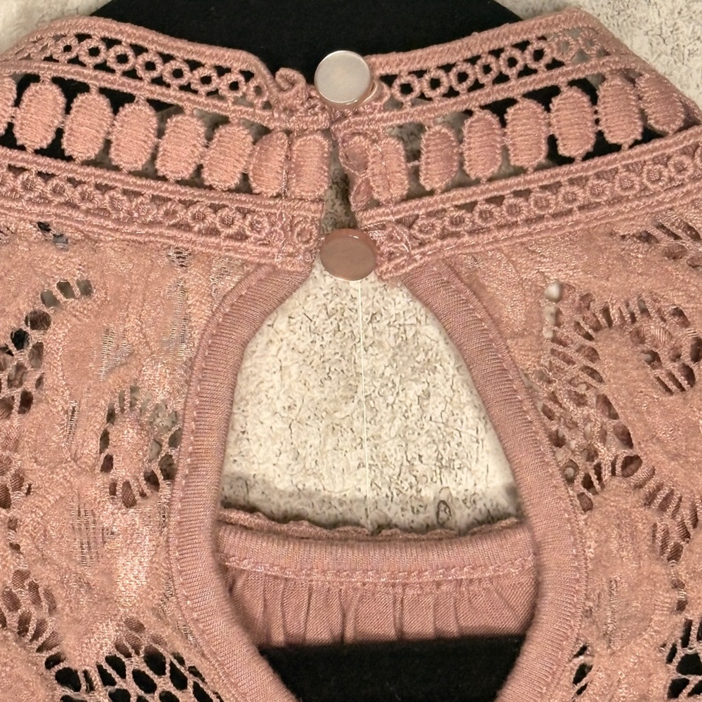 Cable & Gauge Lace-Inset Blouse | Business in the Front, Fancy Everywhere 💅🏻✨ - Picture 5 of 8